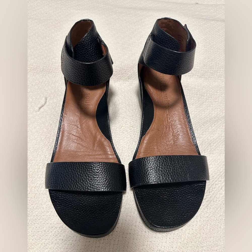 Gentle souls platform sandals